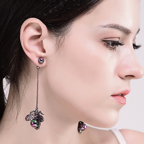 Mystic Pearl Insect Long Drop Earrings - Picture 1 of 6